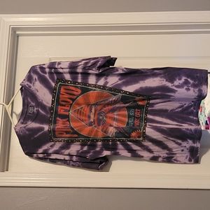 Pink Floyd Graphic Tee